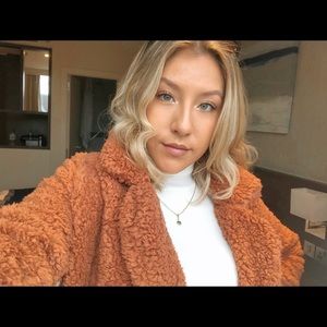 Meet your Posher, Katherine